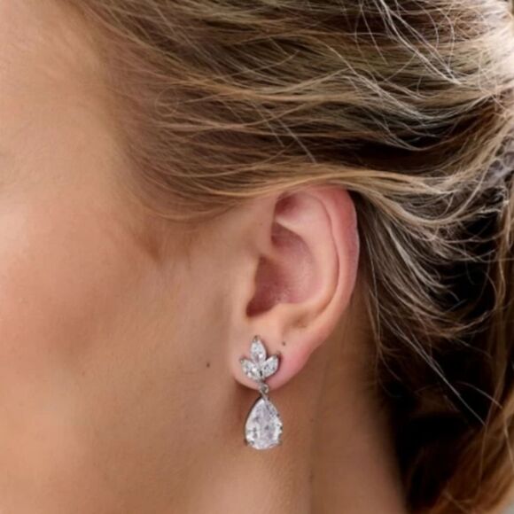 BRAND NEW BELIEVE BY BRILLIANCE CUBIC ZIRCONIA DROP EARRINGS EARRINGS - Picture 4 of 13